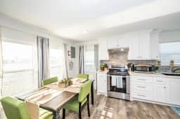 Blue Breeze Cottage