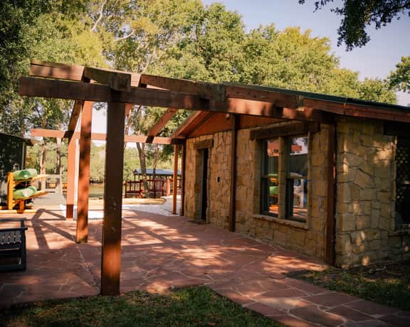 Cedar Oak Cabin