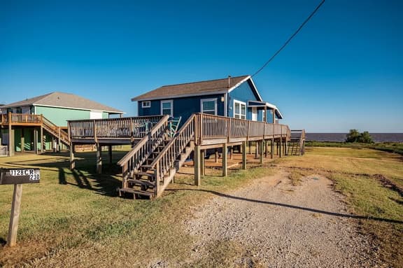 Blue Breeze Cottage