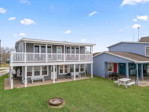 Preslakett River Retreat
