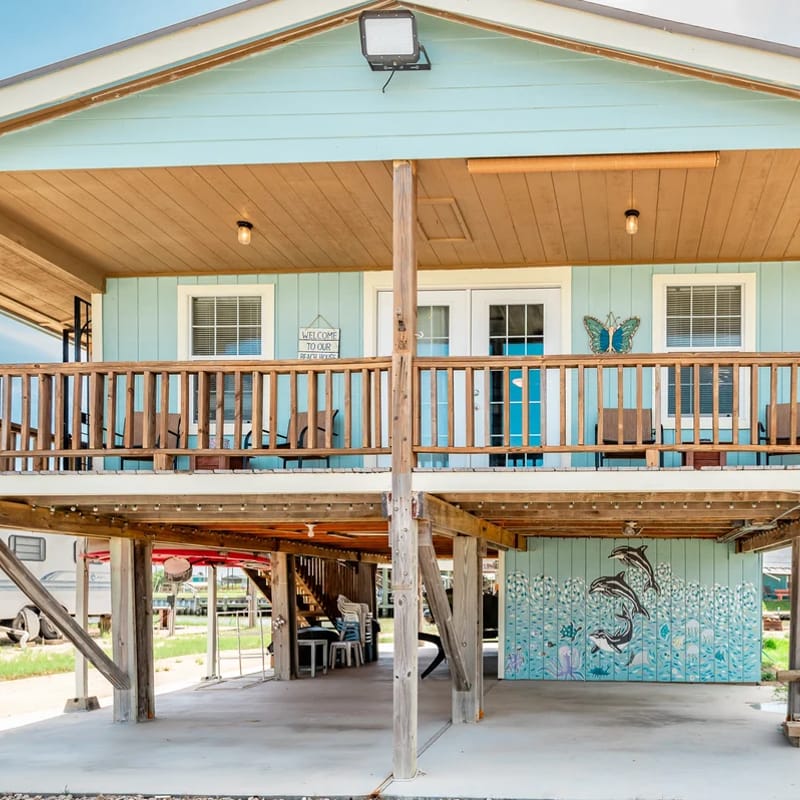 3 Dolphin Bungalow